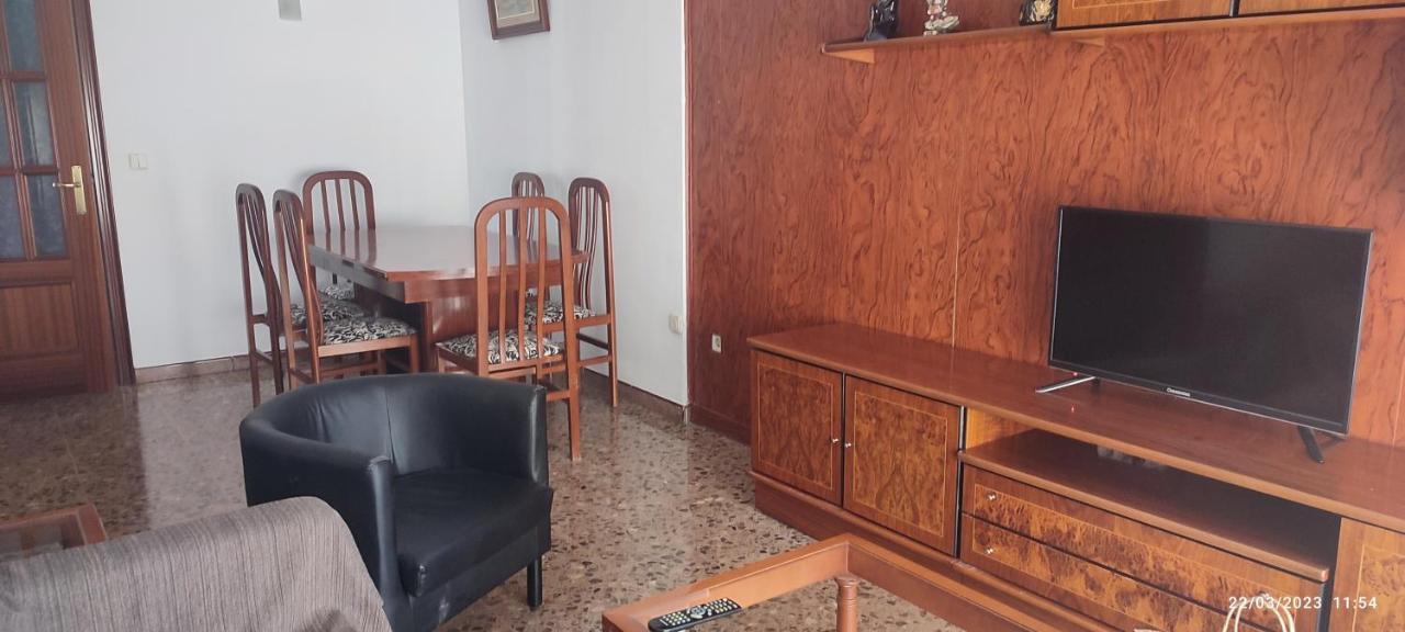 Apartamento Салоу Экстерьер фото