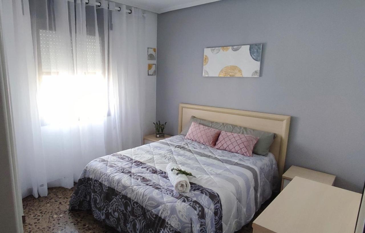 Apartamento Салоу Экстерьер фото