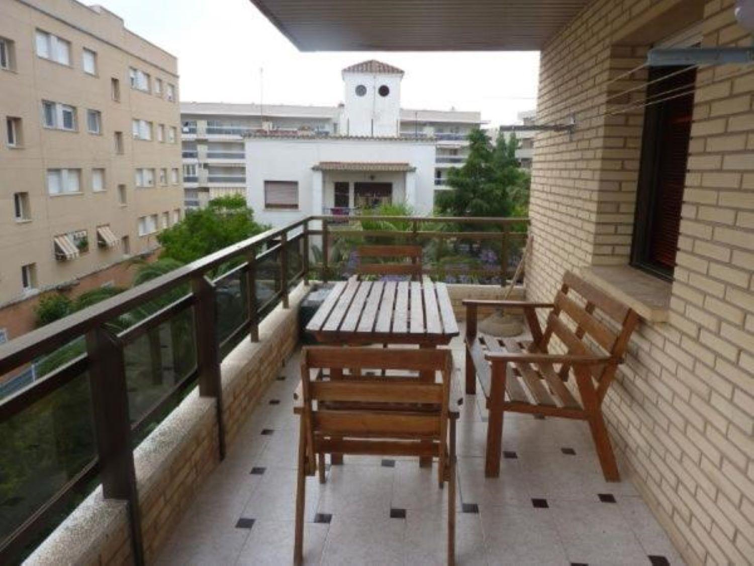 Apartamento Салоу Экстерьер фото